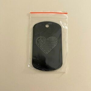 Flag heart dog tag military style USA patriotic army star hand engraved cool new